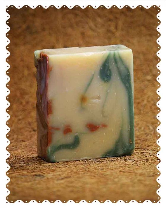 Flower Woody Musk Hand Made Soap (100 Grams)